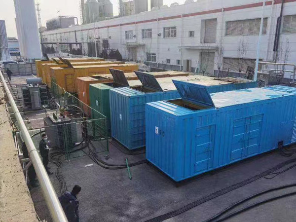 德安380V和690V电压的电缆线相同吗？
