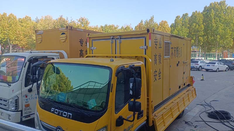 德安柴油发电机组和UPS电源如何配合工作？