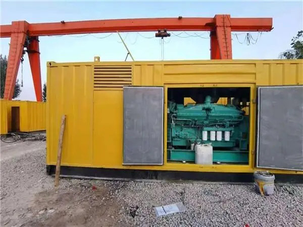 德安冬季低温环境下，500KW发电机组应该选择什么类型的启动电瓶？